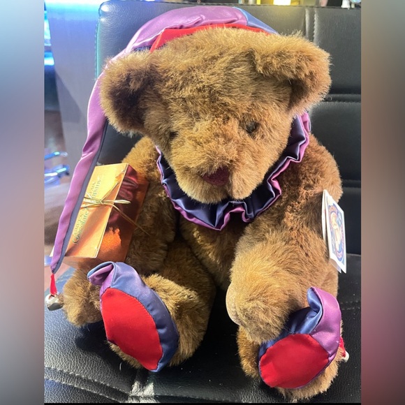 Vermont Teddy Bear Jester Bear Clown Bear Made In USA With Box & Tags 1993
VTG - Picture 2 of 7